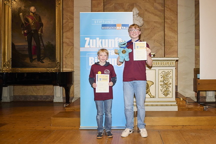 2025.02.22 Stiftung NiedersachsenMetall - Mathematik Olympiade 327
