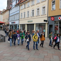 Sonntag: Mathespielfest
